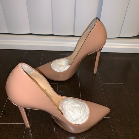 ✨SOLD✨Christian Louboutin Pigalle Patent Heels - Picture 5 of 8